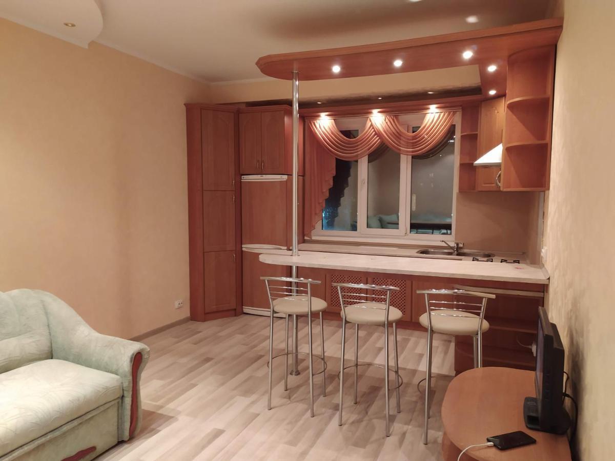 Двухкомнатная Квартира С Кухней Студией Бровары. Extérieur photo